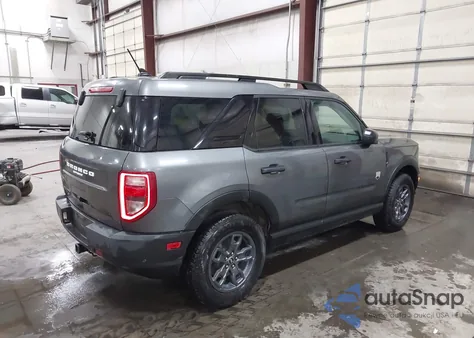 2021 Ford Bronco Sport Big Bend z USA, uszkodzony, nr VIN 3FMCR9B67MRA52543